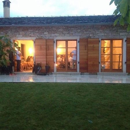 Villa Poropati, Groznjan, Istria - Luxury Countryside Estate For Up To 19 Persons - Large Pool Of 80M2 With Kids Section Εξωτερικό φωτογραφία